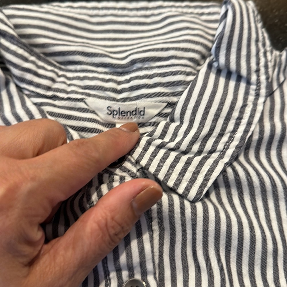 Nice Blouse - image 2